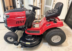 Troy-Bilt Bronco 46 in. 17.5 HP Briggs and Stratton Engine Automatic Drive Gas Riding Lawn Tractor