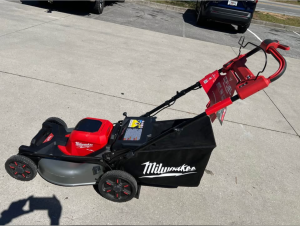 Milwaukee M18 FUEL Brushless Cordless 21 in. Walk Behind Dual Battery Self-Propelled Mower (2 Batteries included)
