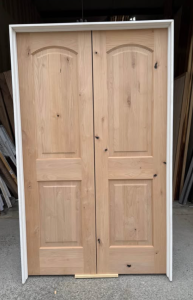 Krooswood Doors 48 in. x 80 in. Rustic Knotty Alder 2-Panel Arch Top VG Both Active Unfinished Wood Double Prehung Interior French Door